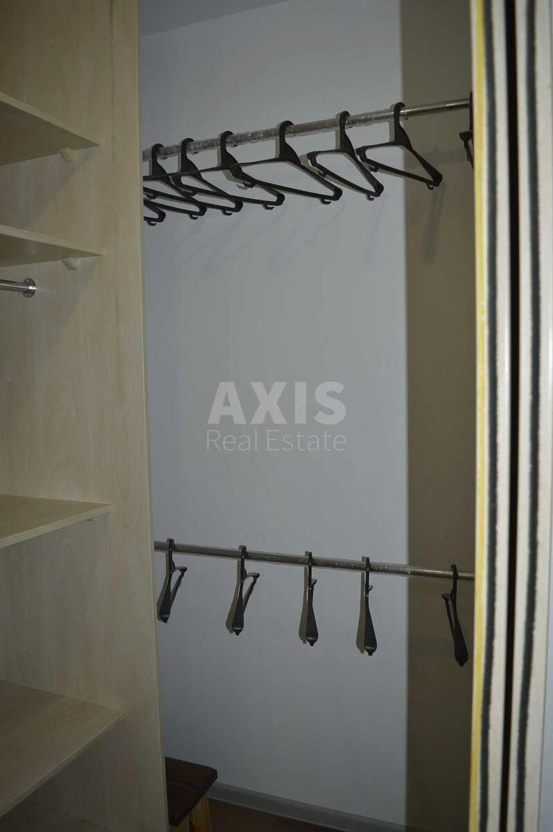 1k apartment vul. Radystiv 32650396