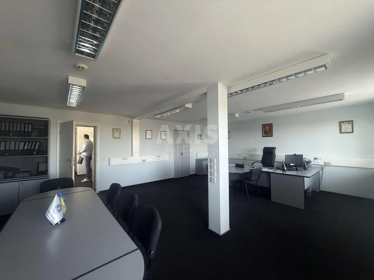 Офис ул. Новаторов 9А, 233м2717440