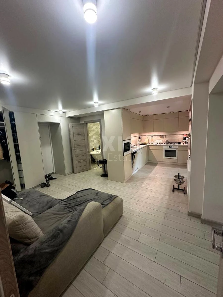 3k apartment vul. Bereznjakivs'ka 14А668201