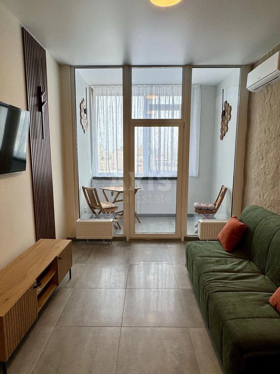 2k apartment pr-t Berestejskij 11Б691285