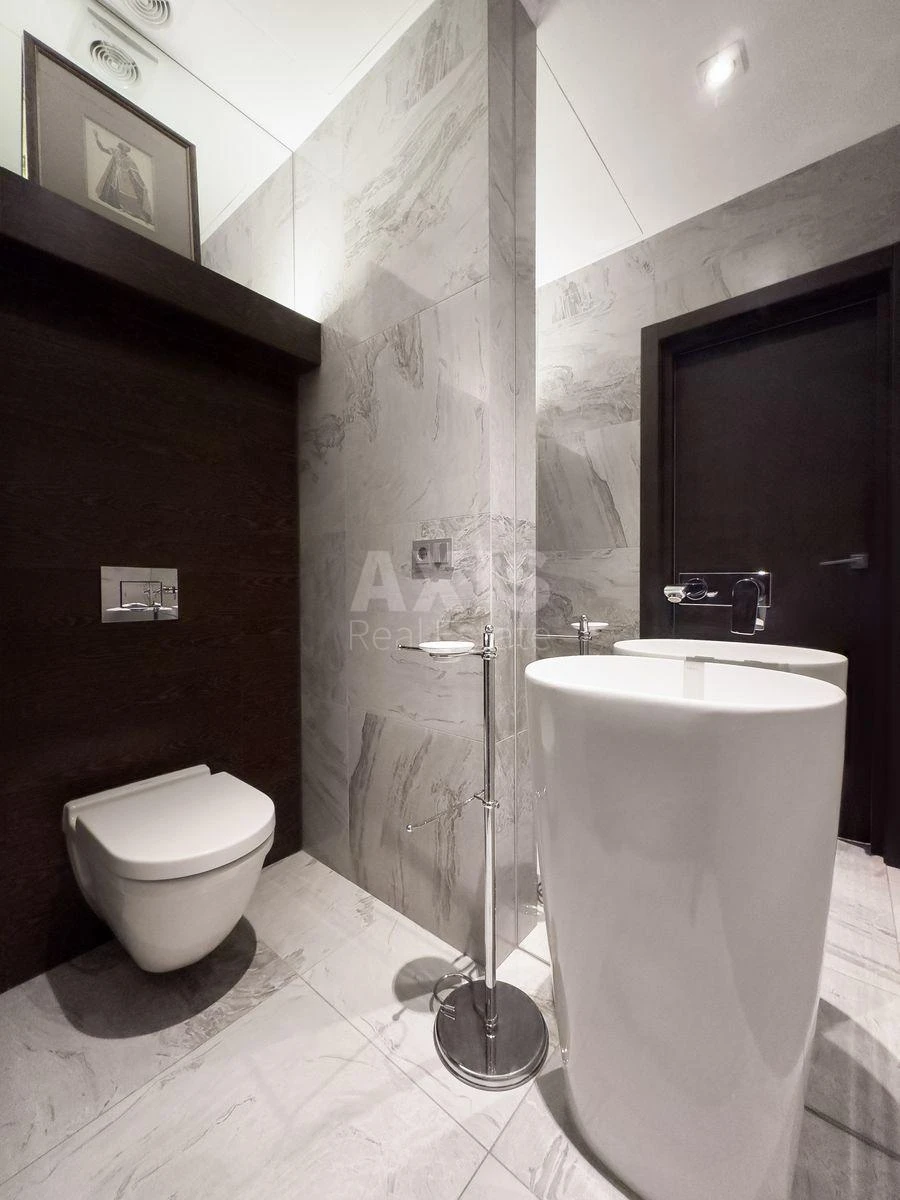 4к квартира ул. Окипной Раисы 18513472