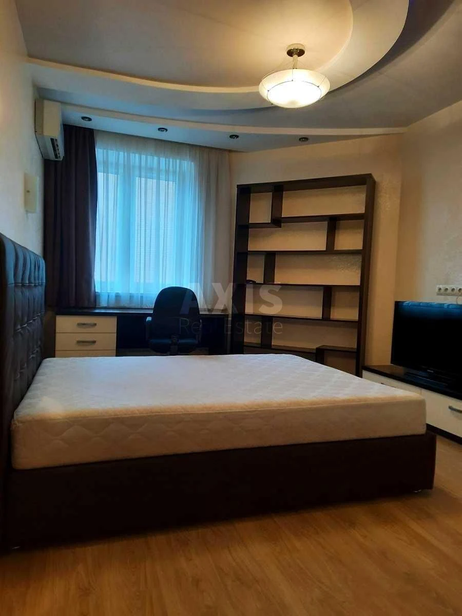 2к квартира ул. Голосеевская 137057410