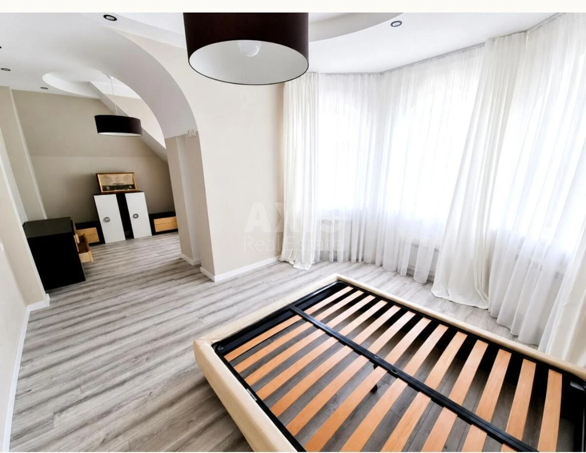 House vul. Rajevs'kogo Mykoly, 467m2, Kyiv city7034712