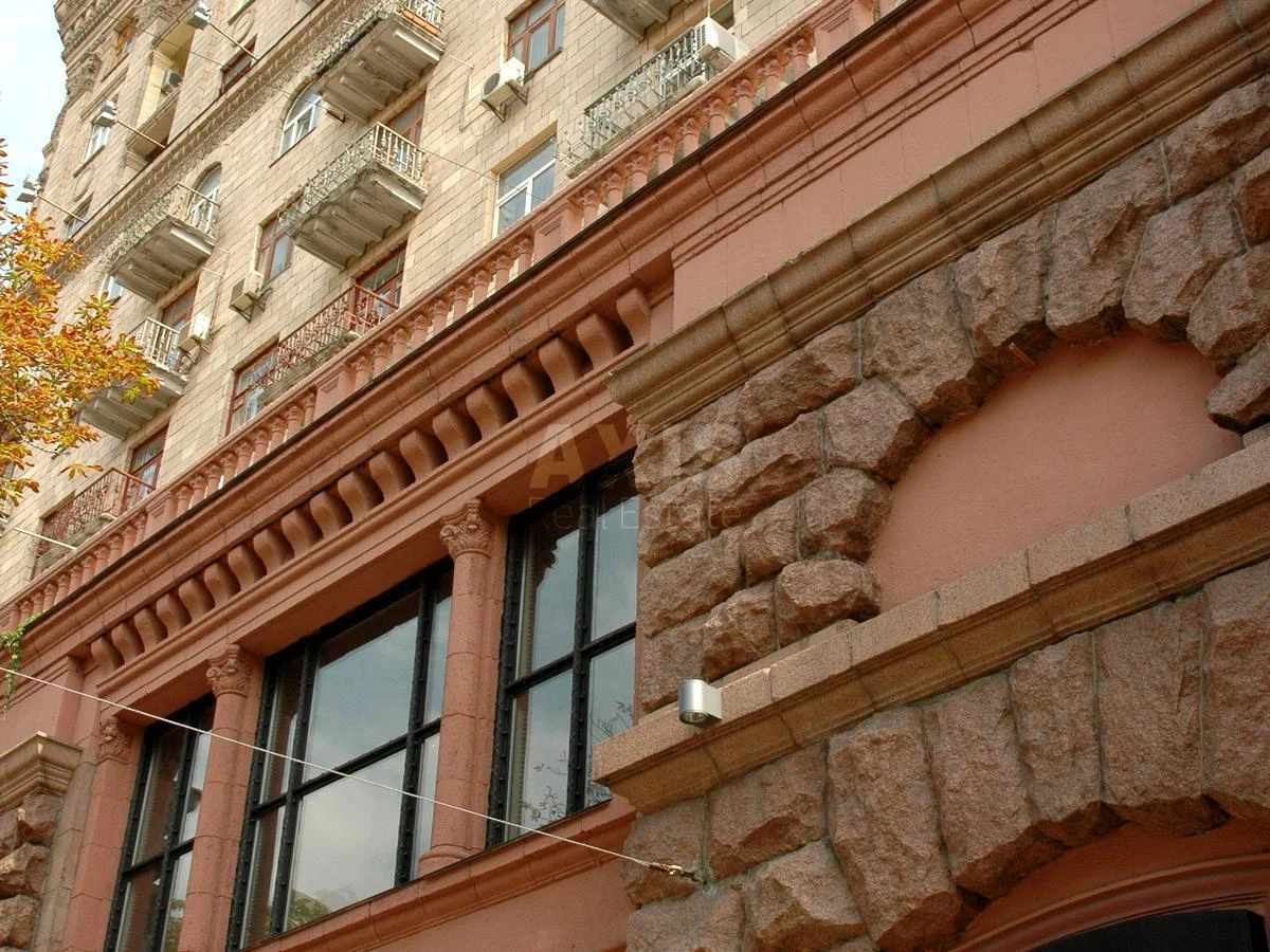 Office vul. Hreshhatyk 23, 338m27050218