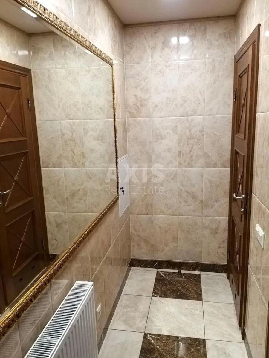 Office vul. Bogdanivs'ka 7А, 101m2658637