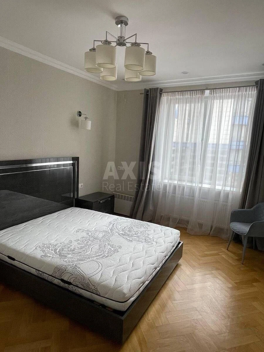 1k apartment vul. Instytuts'ka 18693407