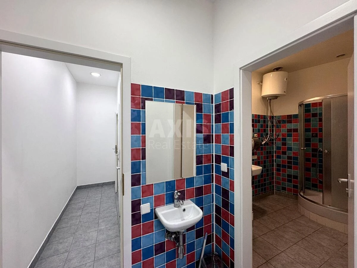 Office vul. Pymonenka Mykoly 13, 491m2678514