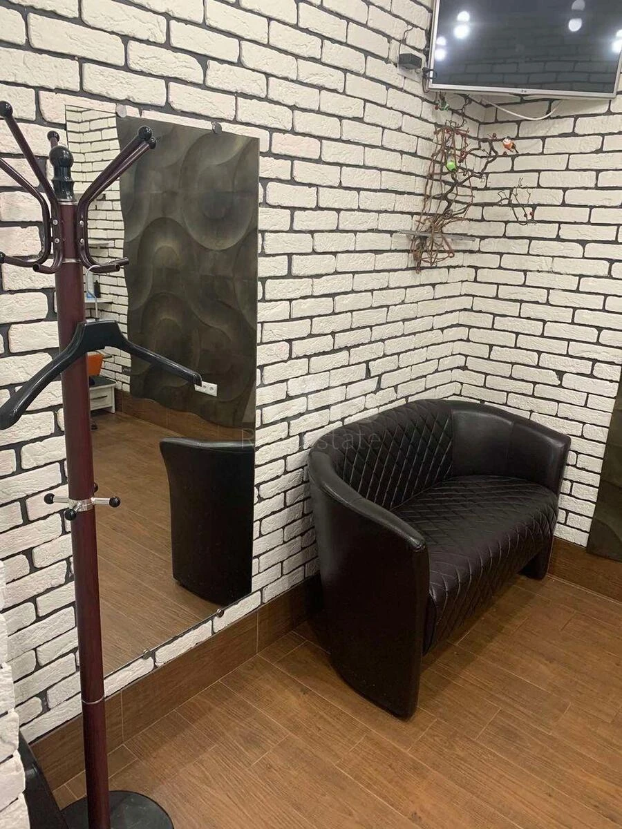 Trade object vul. Chavdar Jelyzavety 13, 30m2645317