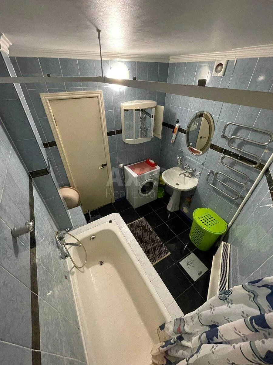 3к квартира ул. Левко Лукьяненко 13А6954212