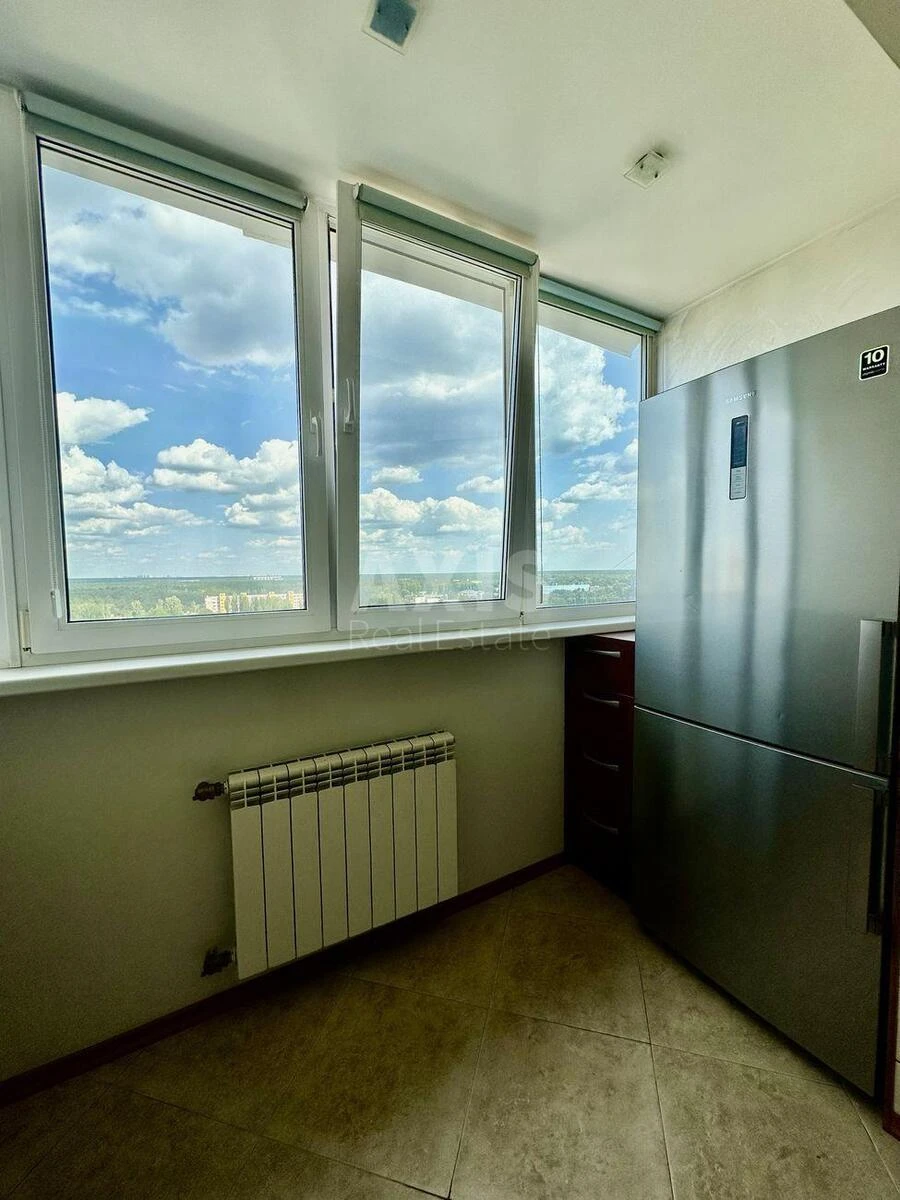 3k apartment vul. Vasylya Ivanysa 5Б695555