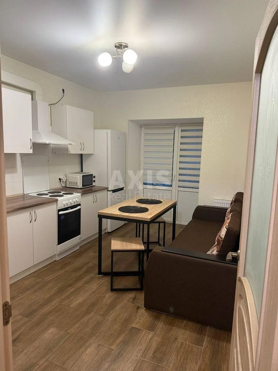 1к квартира ул. Патриарха Мстислава Скрипника 48А