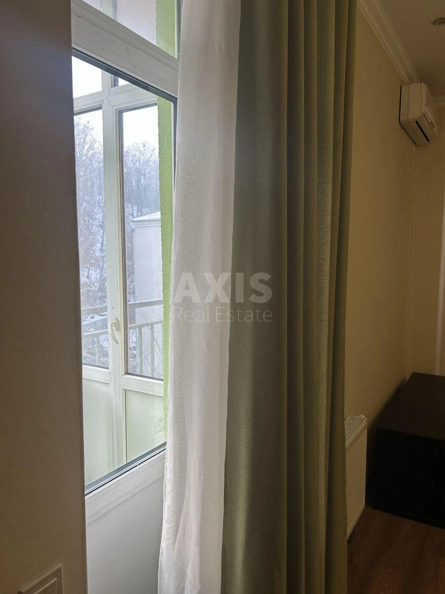 2к квартира ул. Кирилловская 85/87А648239