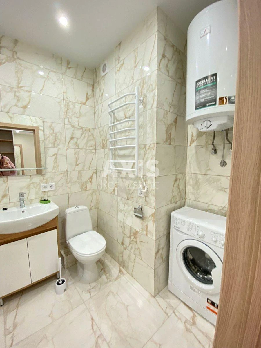 1k apartment vul. Central'na 19559194