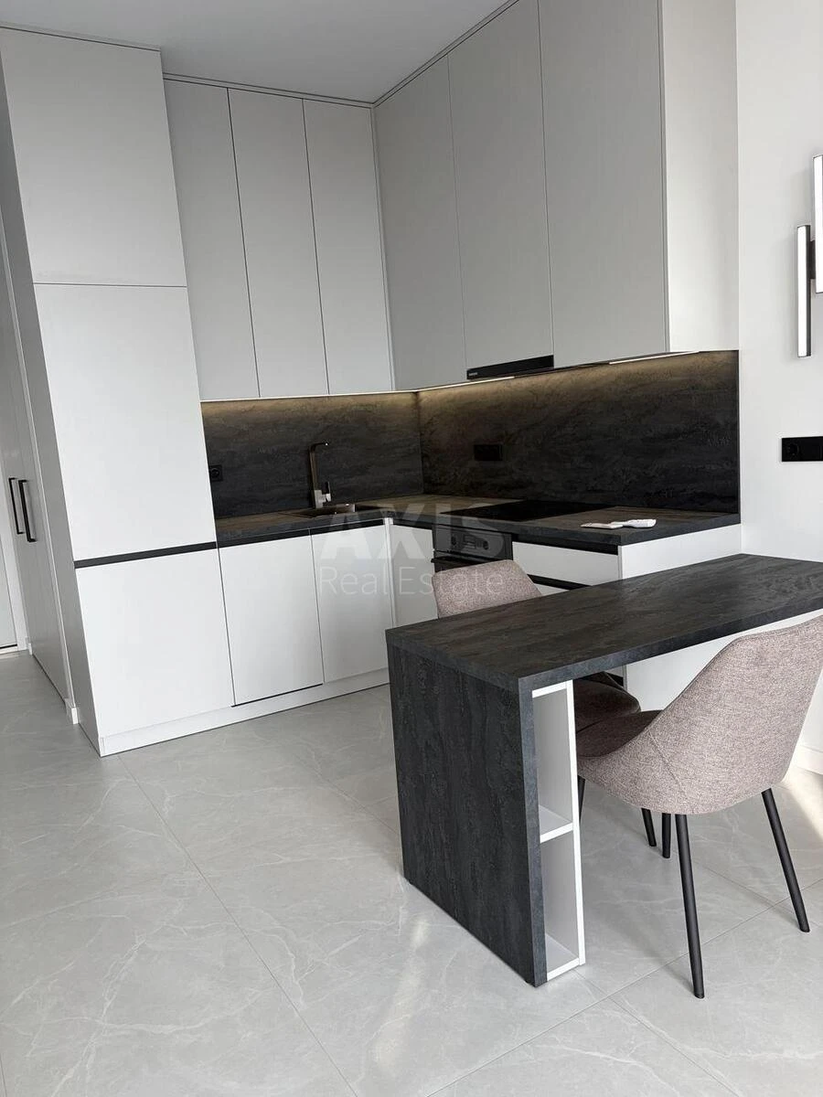 1k apartment vul. Gareta Dzhonsa 870302