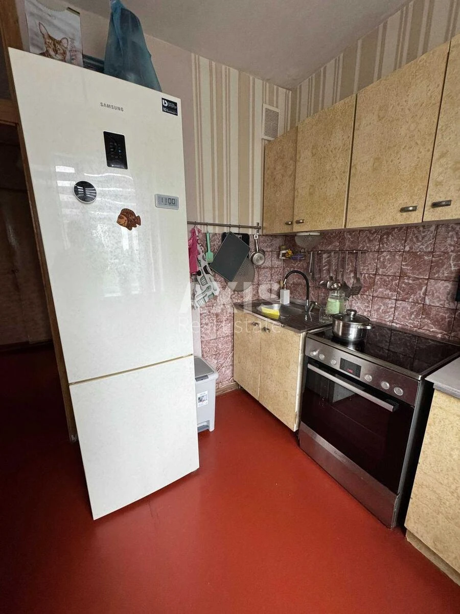 3k apartment pr-t Chervonoyi Kalyny sixty-six A701991