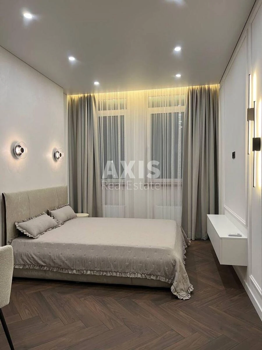 1k apartment pr-t Berestejskij 11B669453