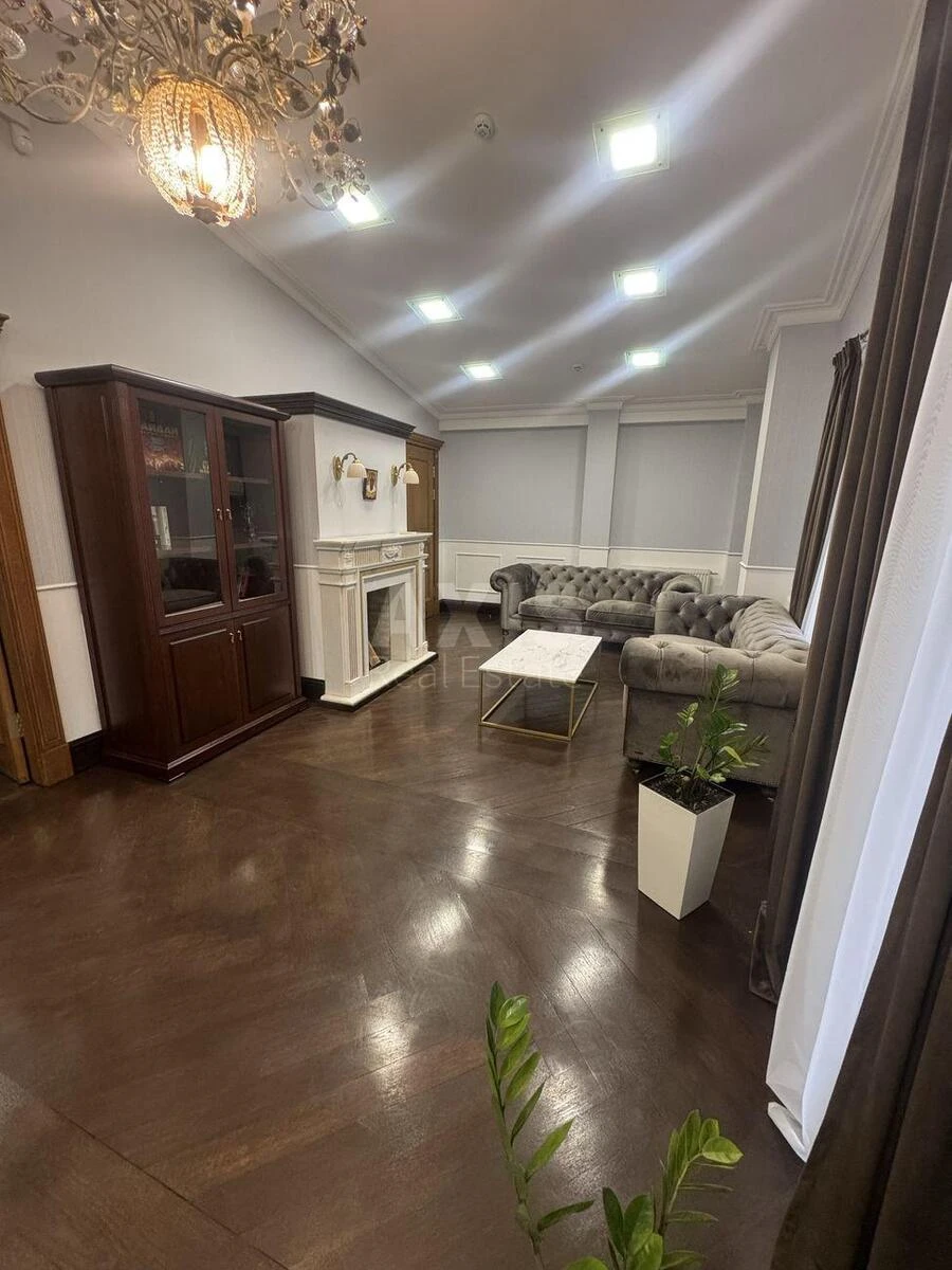 Office vul. Zhyljans'ka 72А, 755m2634839