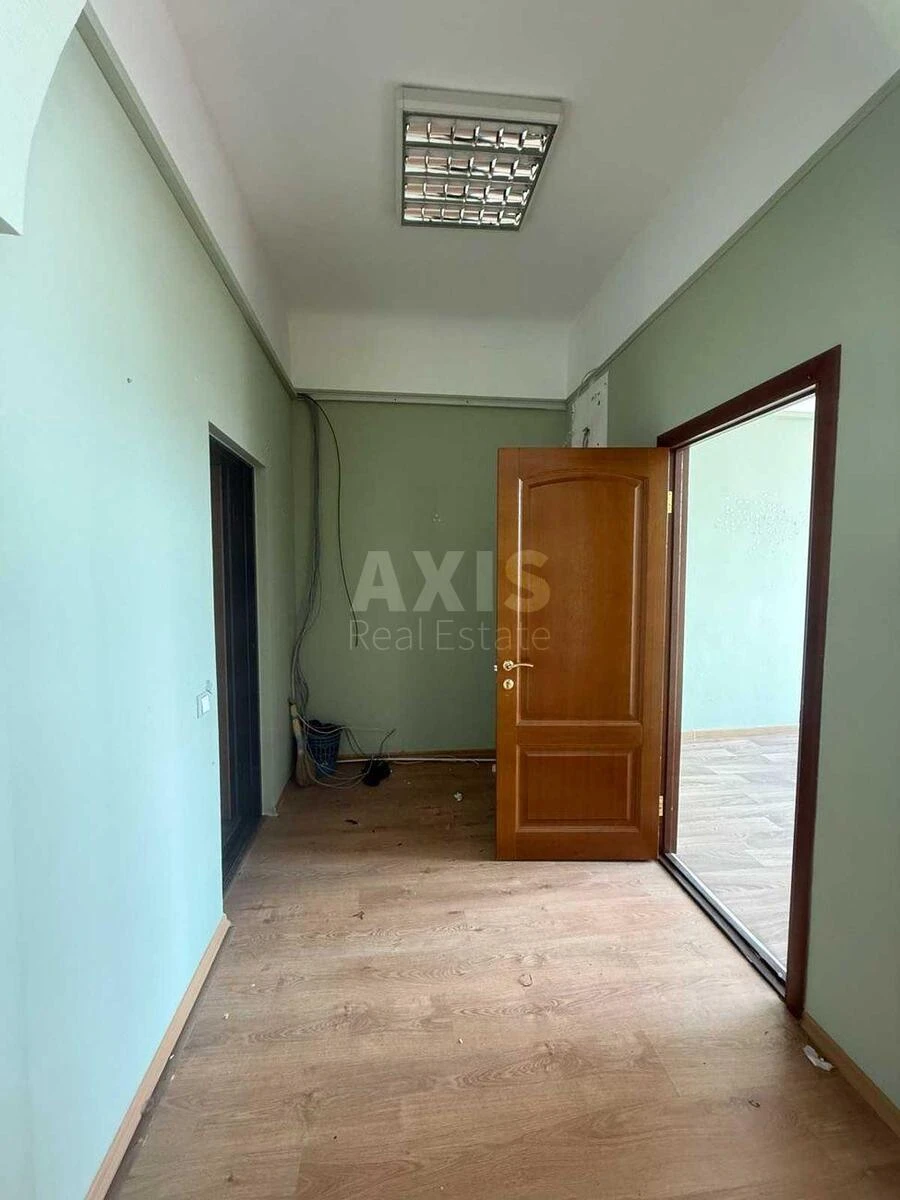 Office vul. Sverstjuka Jevgena 2Б, 78m2715839