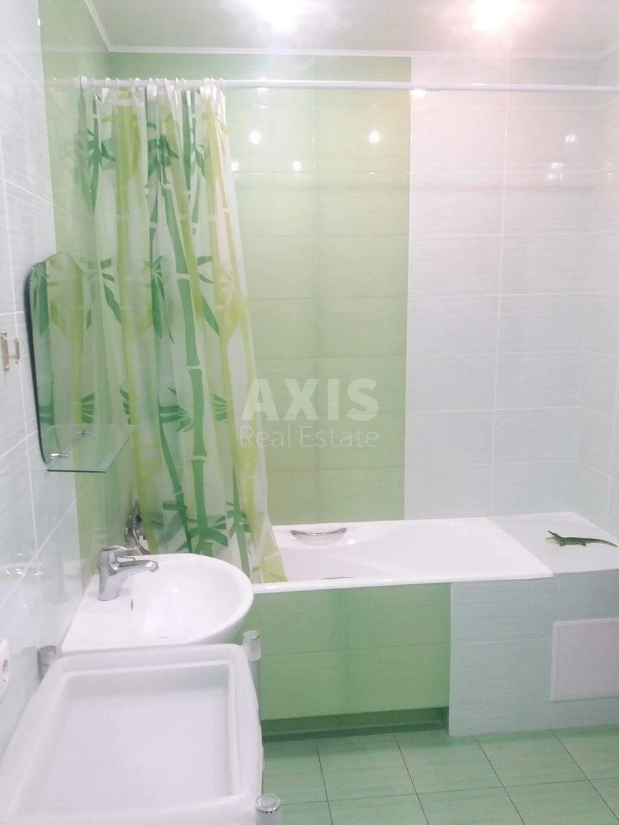 2k apartment vul. Bogatyrs'ka 6А670407