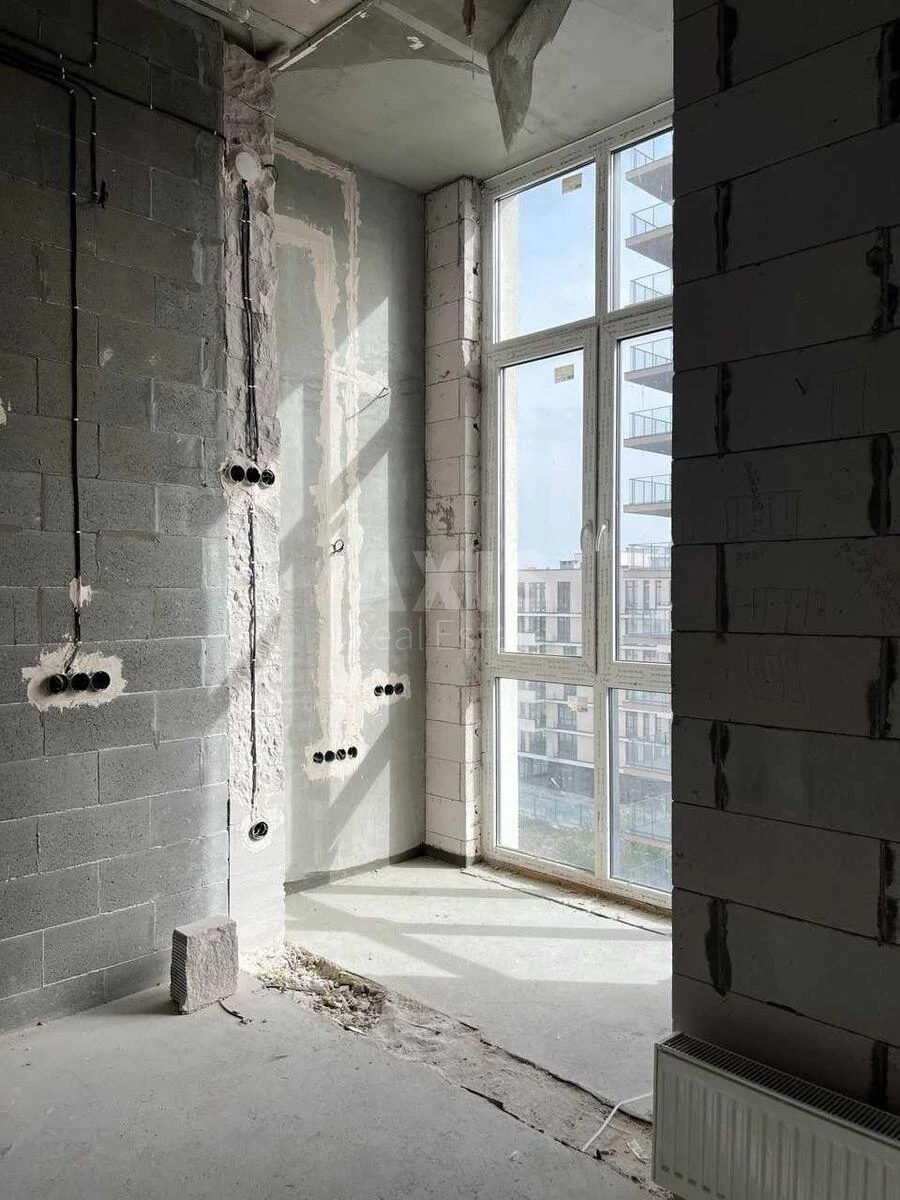 1k apartment vul. Saljutna 2Б642562