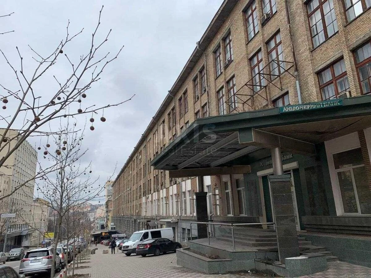 Объект сервиса ул. Федорова Ивана 4А, 1360м2674051