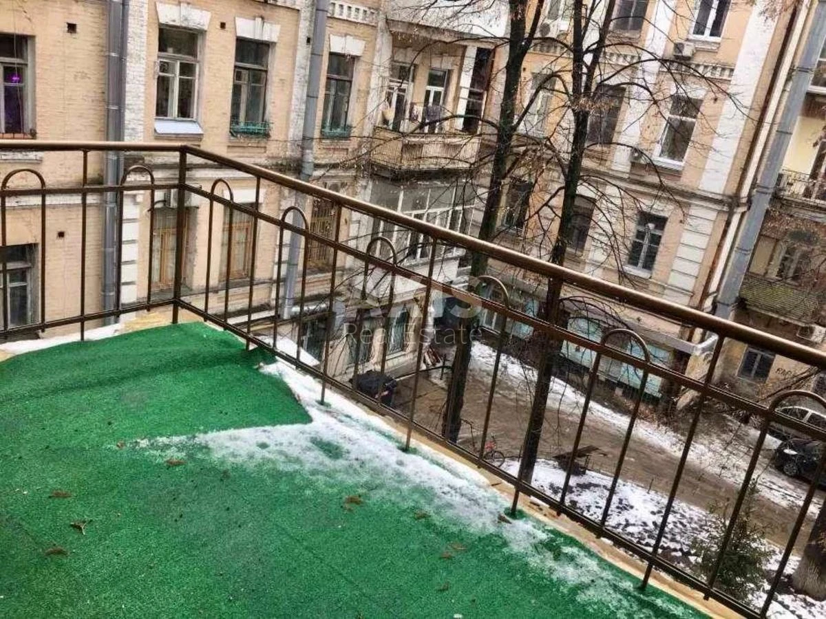 2к квартира ул. Сечевых Стрельцов 10287548