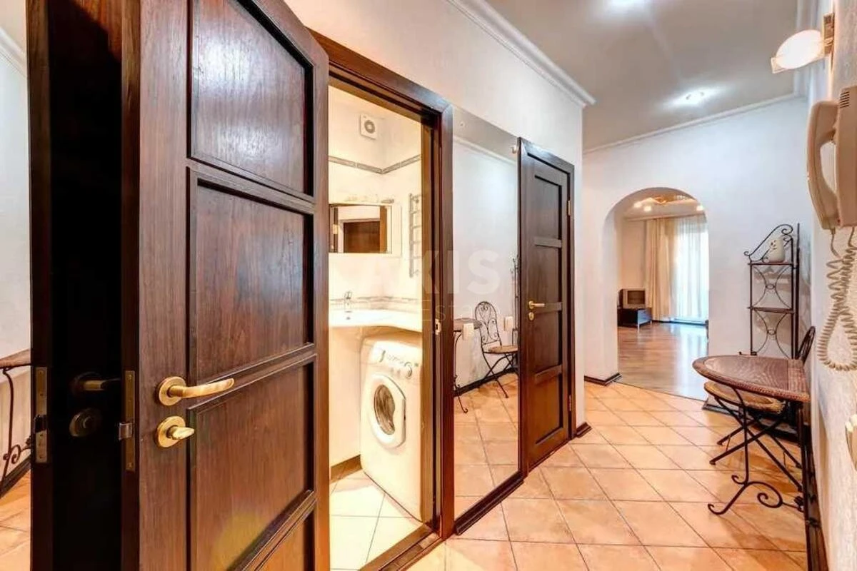 3k apartment vul. Skoropads'kogo Pavla 51/1026424919