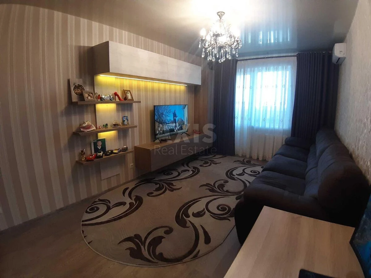 3k apartment vul. Myloslavs'ka 4606712