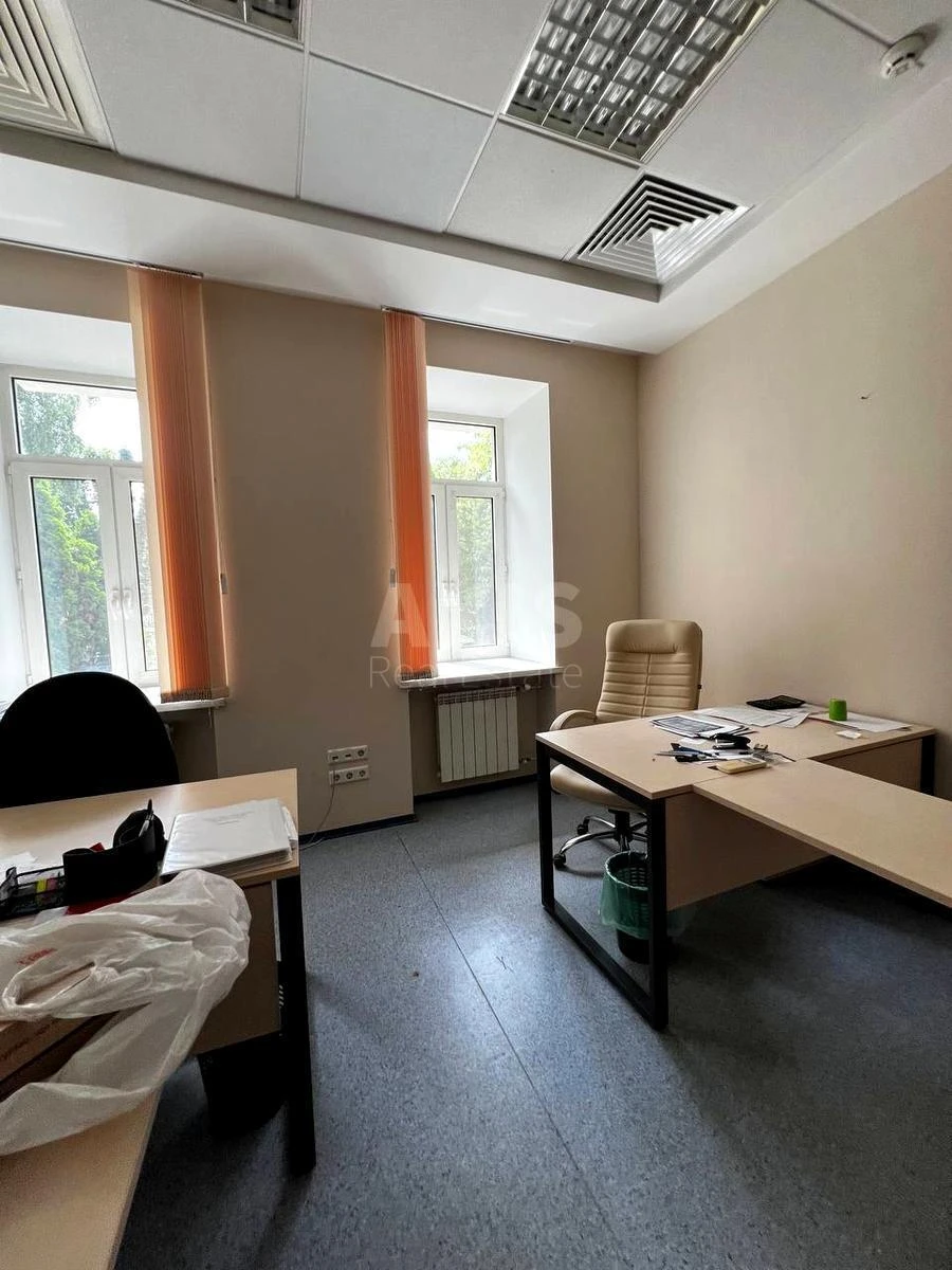 Офис ул. Константиновская 32Б, 1000м2692418