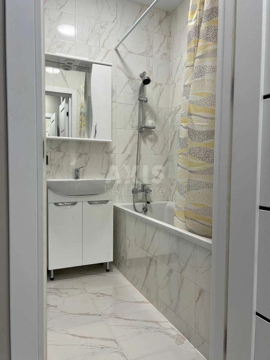 1k apartment vul. Oleksandra Olesja 8/17692865