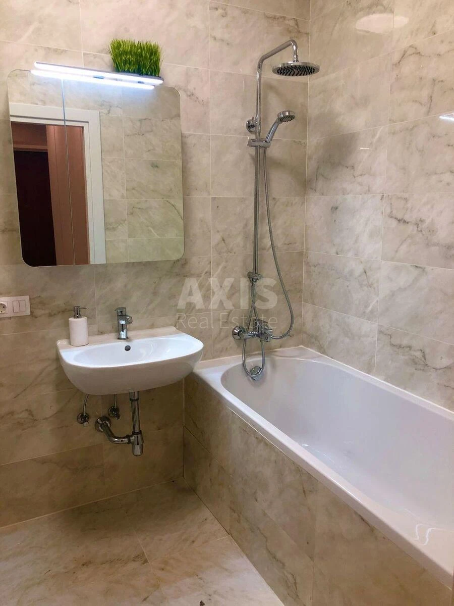 1k apartment vul. Instytuts'ka 18693408