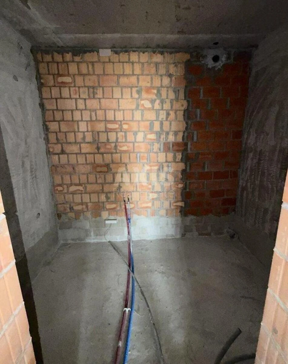 2к квартира ул. Осокорская 2/1А6782610