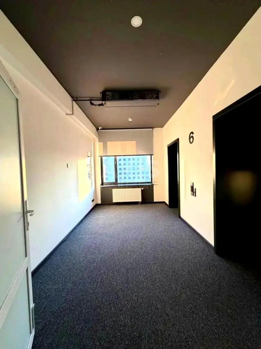 Office vul. Saksagans'kogo 53/80, 561m26788016