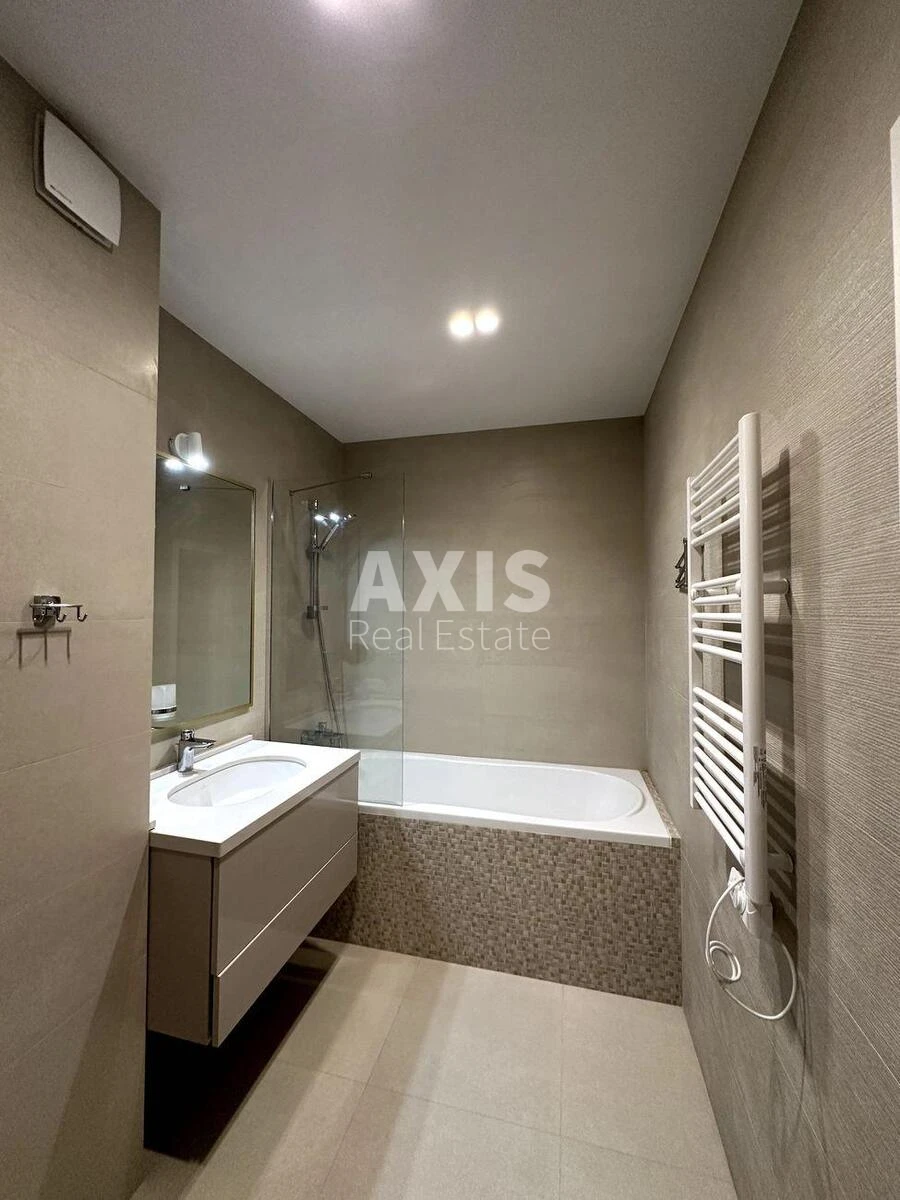 2k apartment pr-t Berestejskij 5B6671410