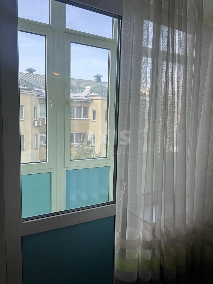 2к квартира ул. Кирилловская 85/87А6482310