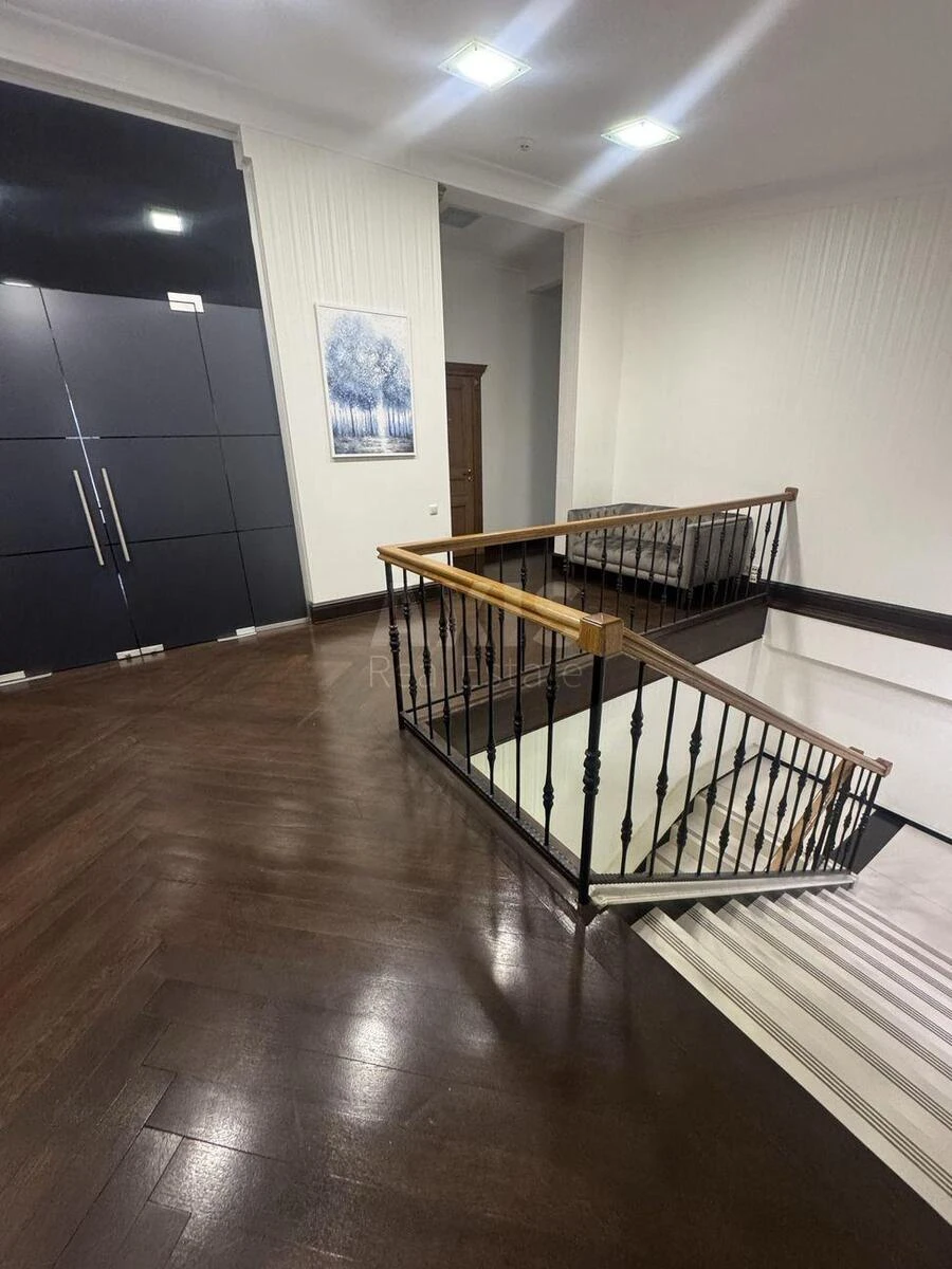 Office vul. Zhyljans'ka 72А, 755m26348310