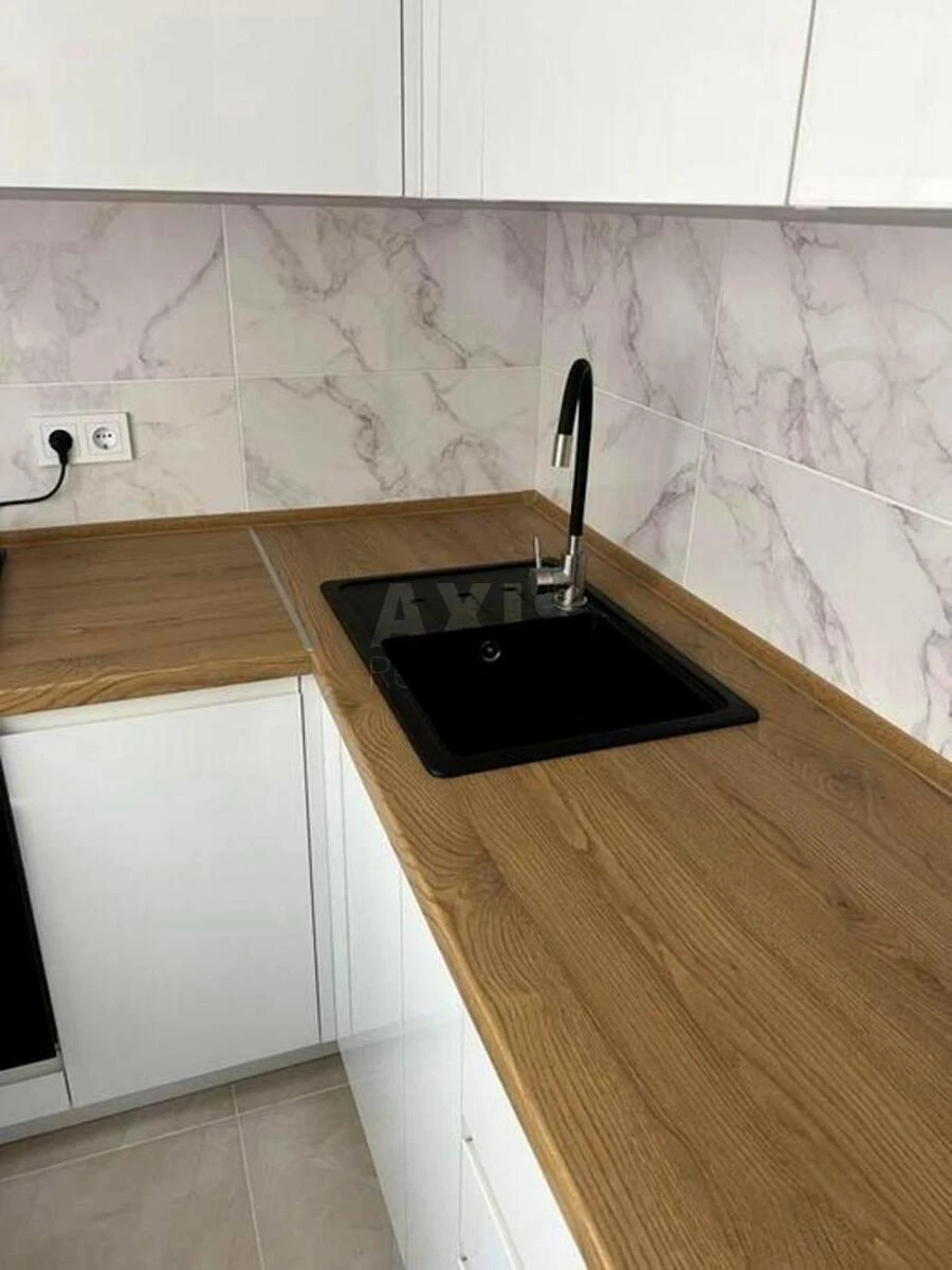 3k apartment vul. Parkovo-Syrec'ka 10668411