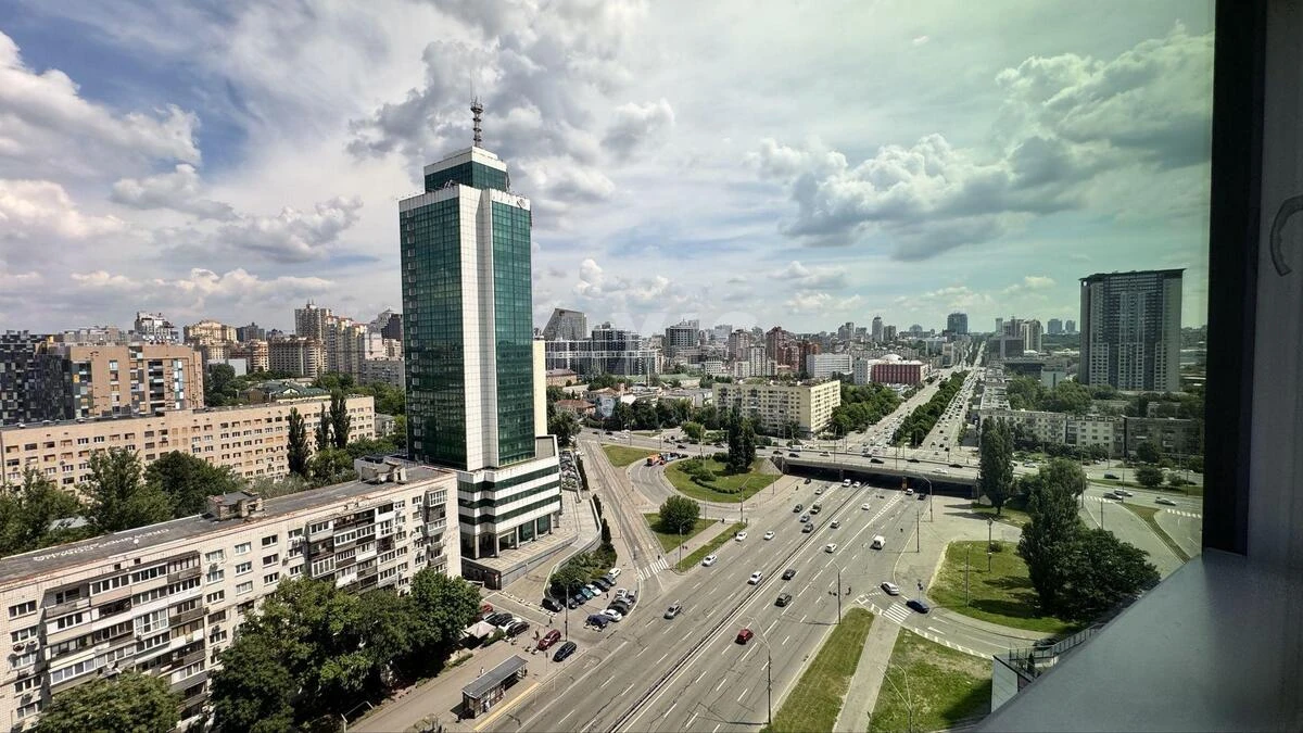 1k apartment pr-t Berestejskij 11Б6851921