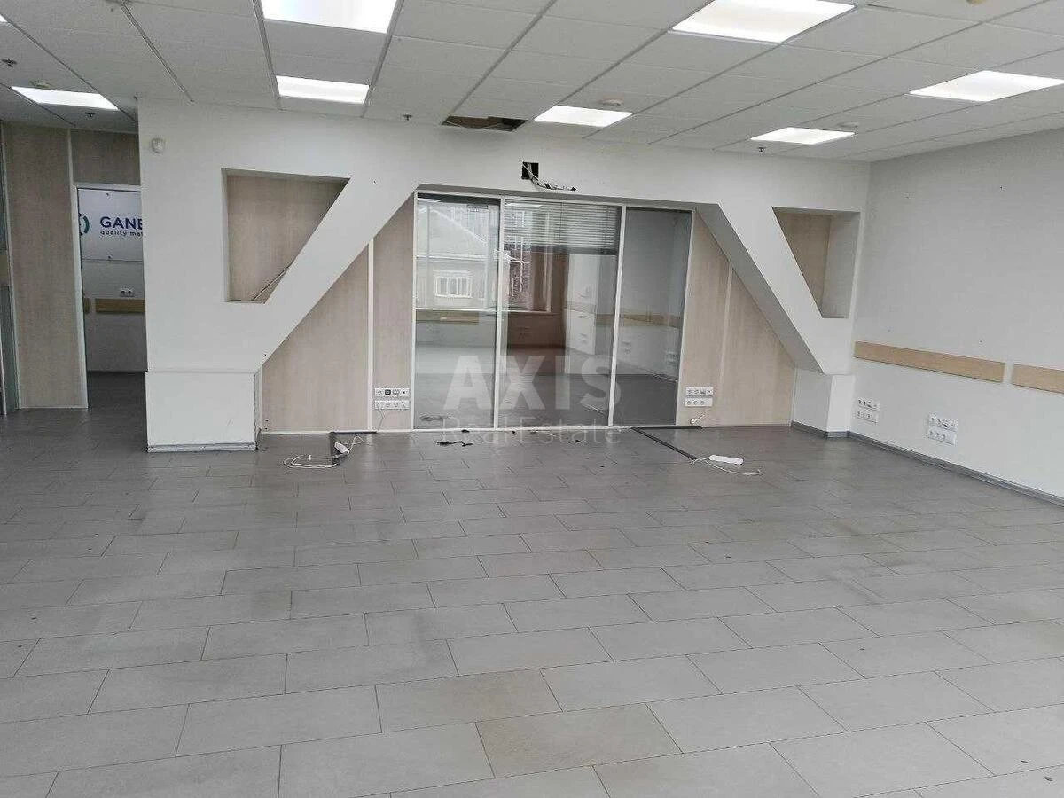 Офис ул. Антоновича 172, 137м2700051