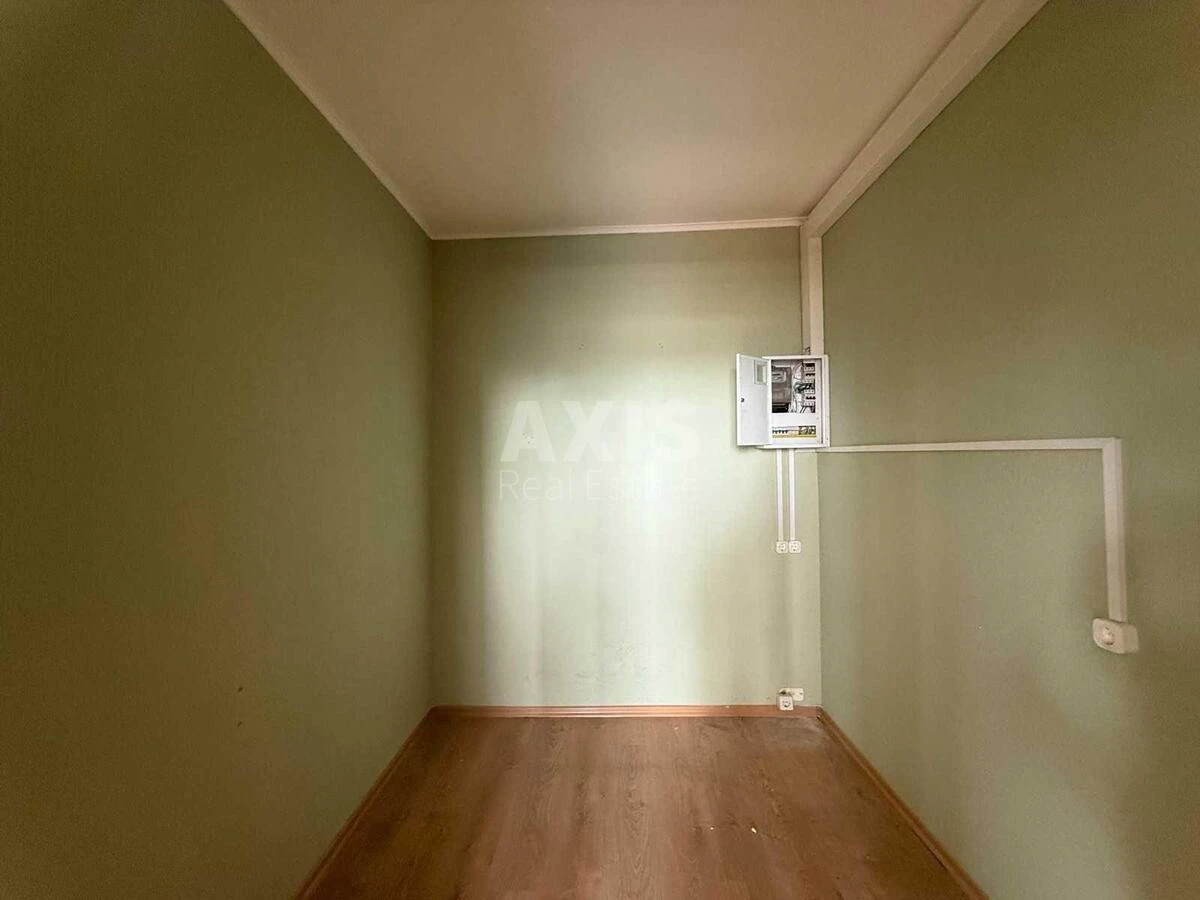 Office vul. Sverstjuka Jevgena 2Б, 78m27158310