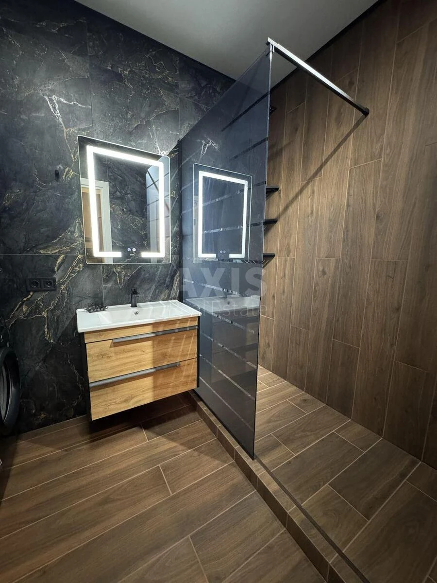 2k apartment pr-t Berestejskij 11Б6912810