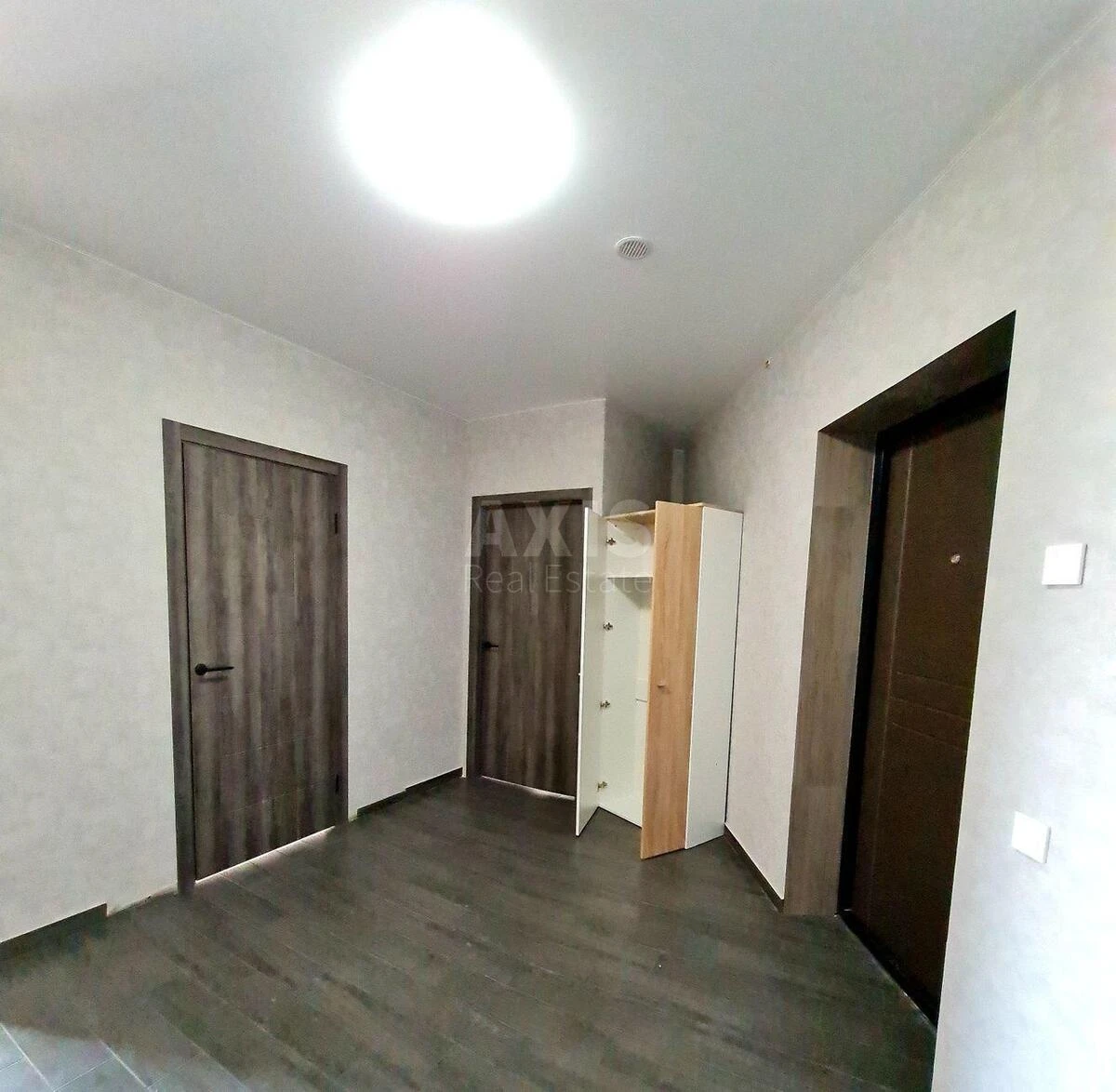 2k apartment vul. Novopol'ova 26423111