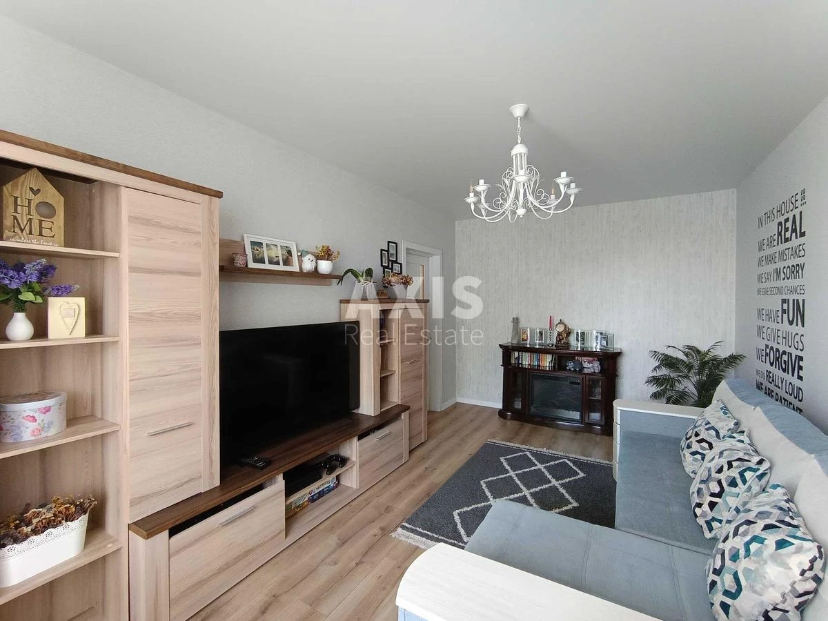 3к квартира ул. Заболотного Академика 8418875