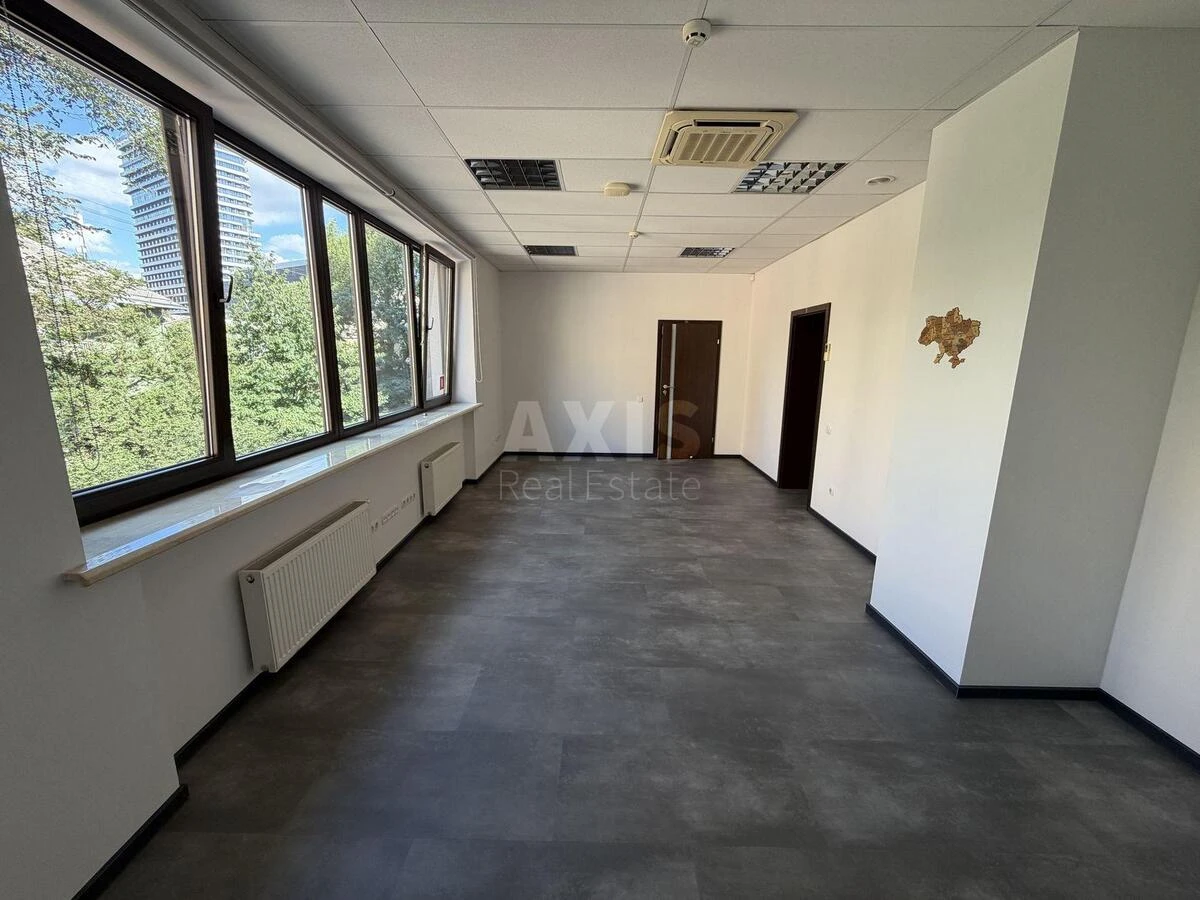 Office vul. Krasylivs'ka 11, 334m27105612