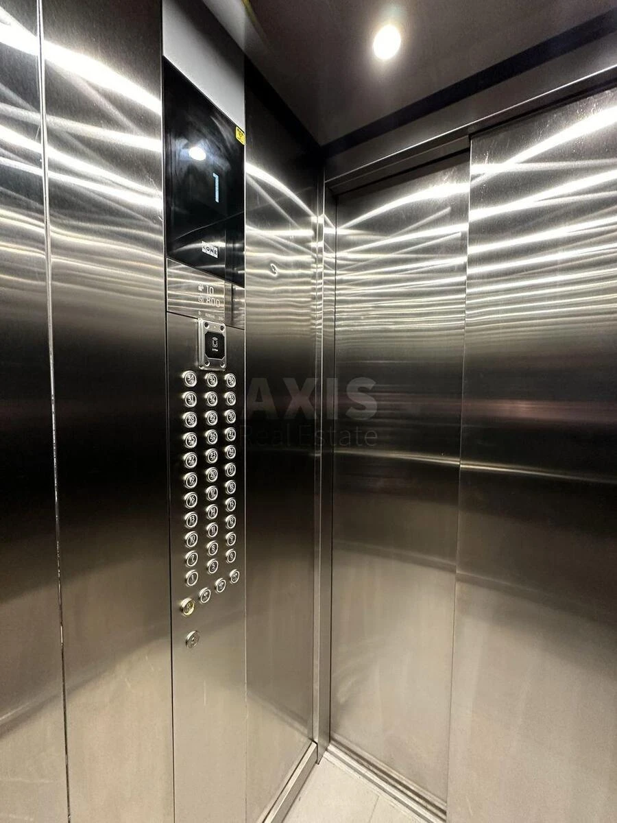 1к квартира пр-т Берестейский 11Б6796018