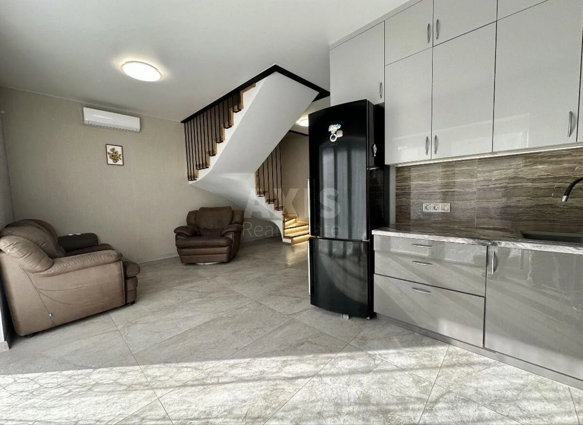 House vul. Vynogradna, 105m2, Kyiv city