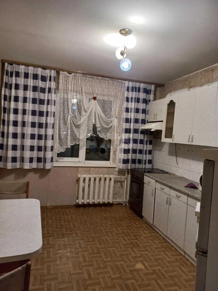 2к квартира ул. Драгоманова 14692260
