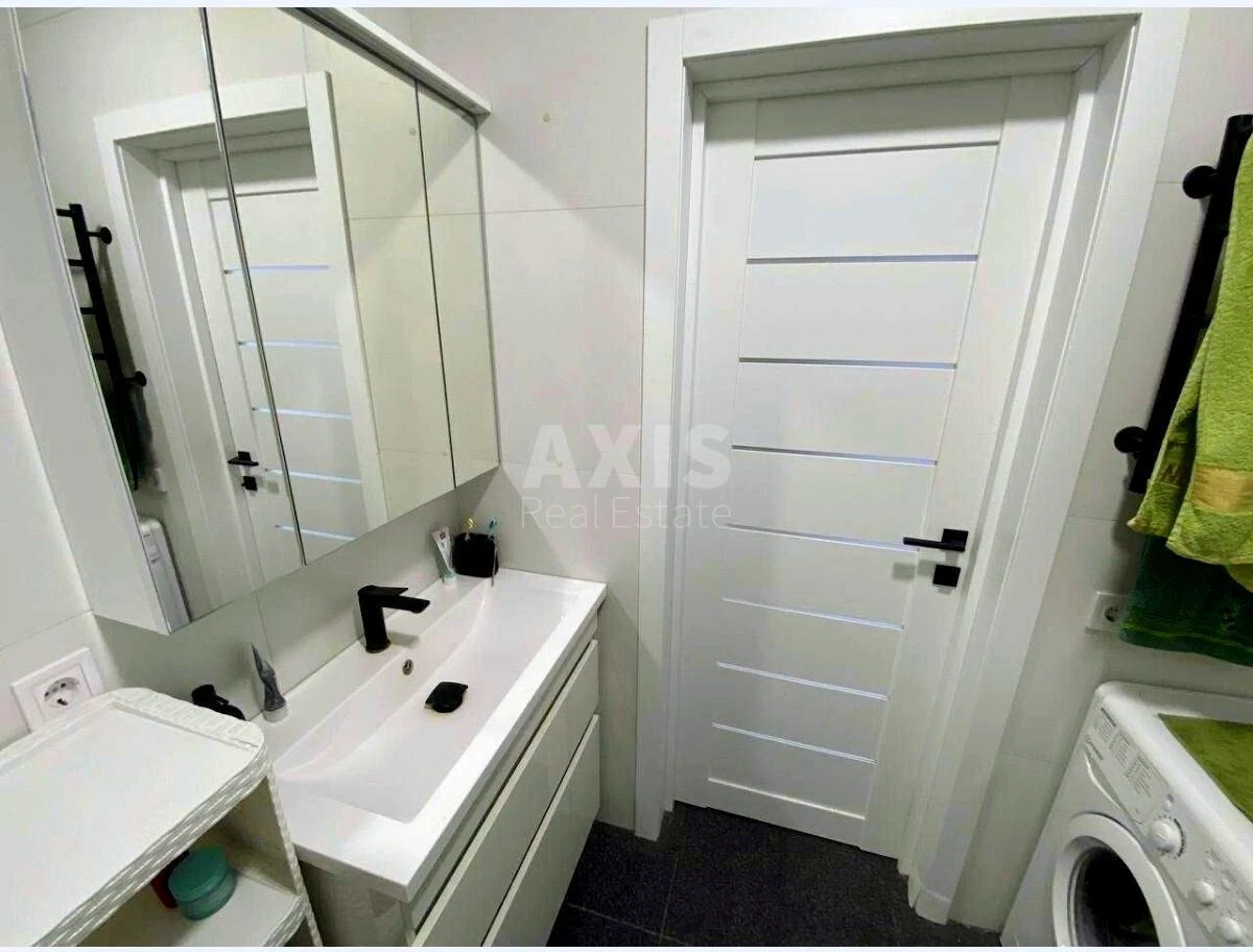 1k apartment pr-t Stepana Bandery 32Д6937512