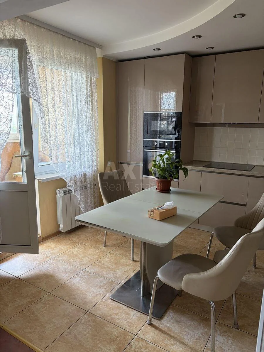 4к квартира шоссе Харьковское 56
