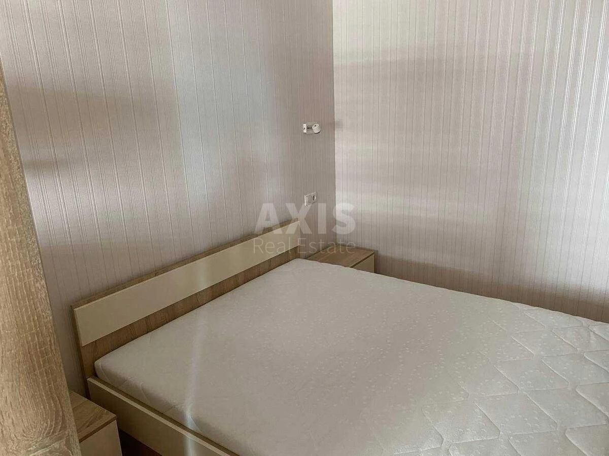 1к квартира пр-т Берестейский 90/1696263